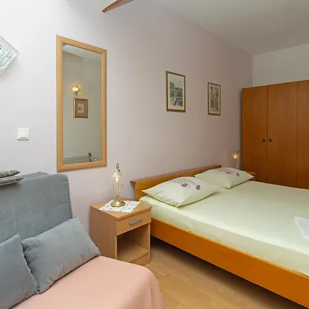 Πανσιόν Balic - Zf Hvar 3*