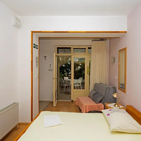 Balic - Zf Hvar Penzion