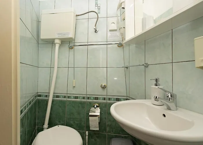 Balic - Zf Hvar Guest house