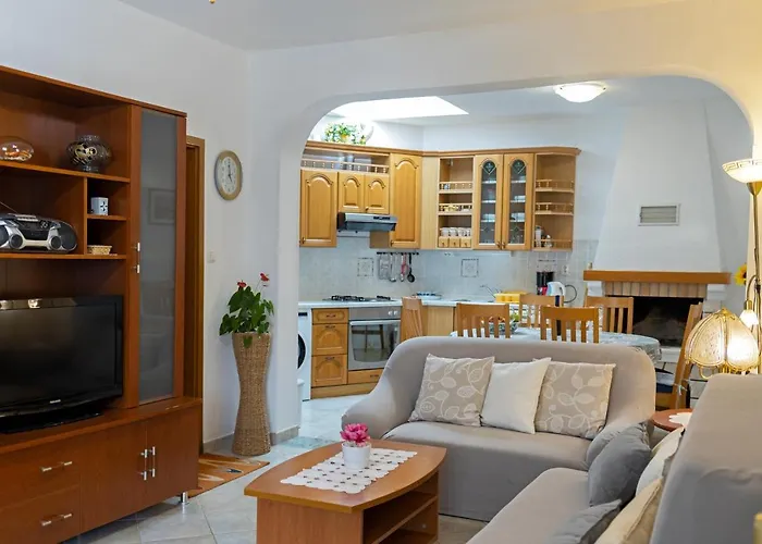 Guest house Balic - Zf Hvar 3*