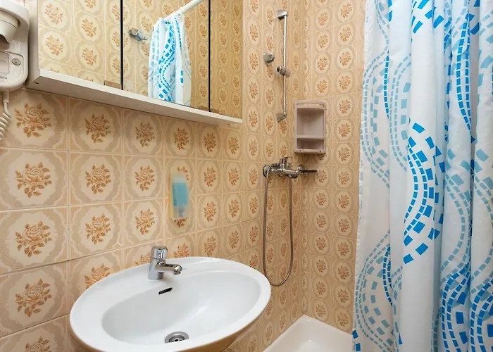 Balic - Zf Hvar Guest house 3*